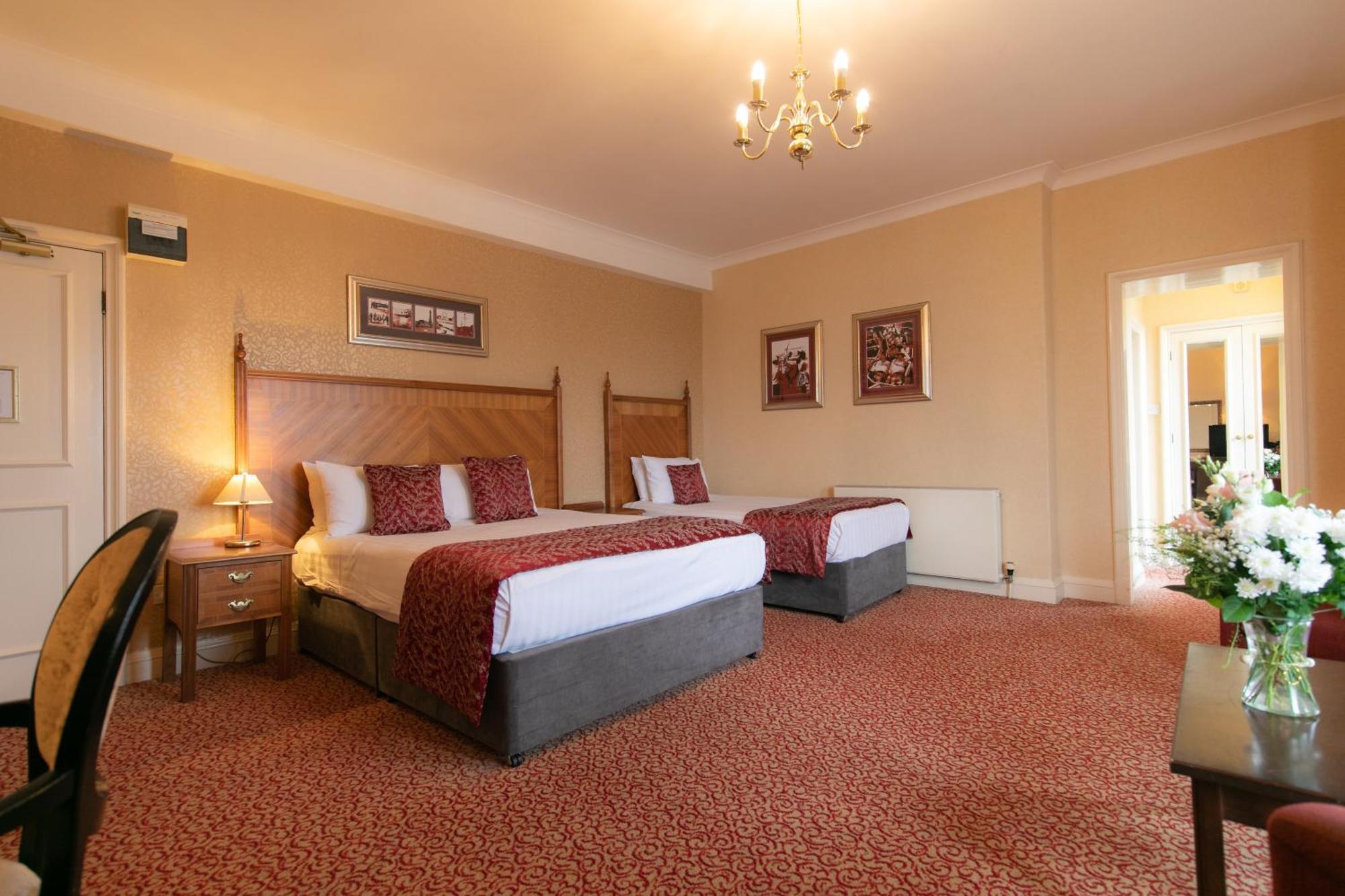 Imperial Hotel Blackpool Dış mekan fotoğraf
